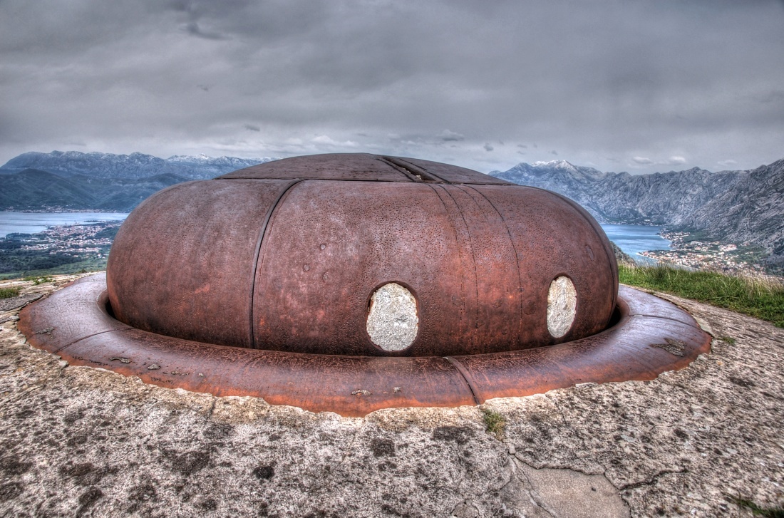 Kopule Gruson pro dvojici kanónů ráže 12cm na Fortu Goražda, Kotor